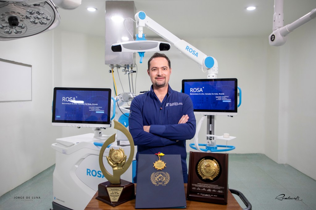 Ricardo González de&nbsp;Anda